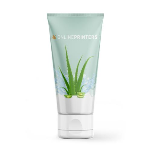Tubo di gel doccia azzurro con tappo a scatto.