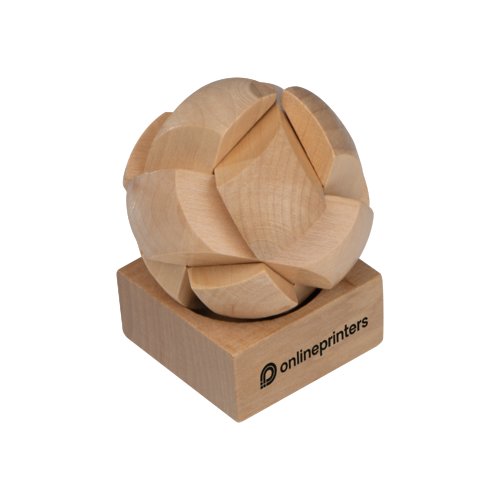 Rompicapo in legno chiaro con base.