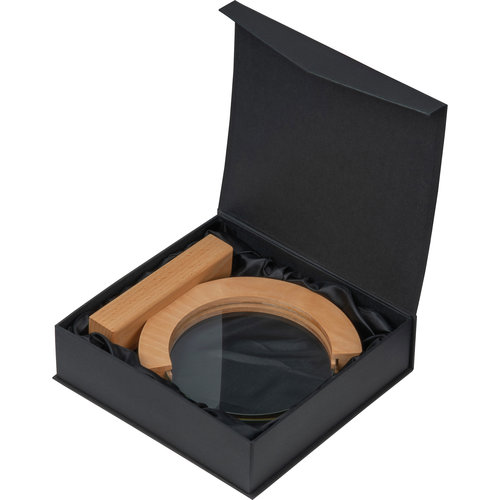 Trofeo beige con base in bamb�.