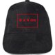 Cappellino da baseball nero in tessuto a sei pannelli con cinturino regolabile.