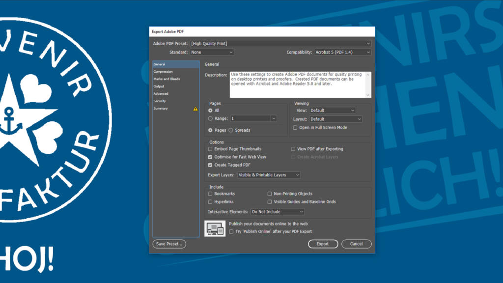 Uno schermo di computer visualizza la finestra di dialogo Esporta Adobe PDF in Adobe InDesign, con opzioni per compatibilità, pagine e impostazioni di sicurezza. Un design blu forma lo sfondo, incorporando sottilmente elementi che ricordano i banner pubblicitari con parte di un logo e testo parzialmente visibili.