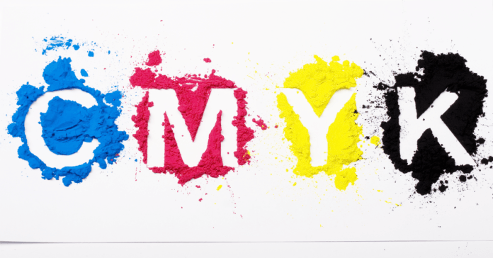 Colori CMYK: nero intenso, turchese, rosso vino e molti altri