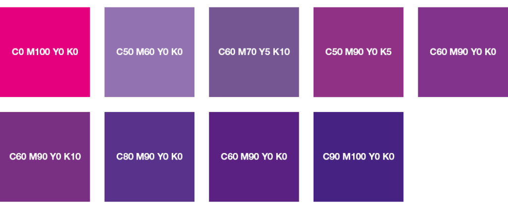 Una griglia di nove quadrati colorati, ognuno etichettato con diversi valori CMYK. I colori vanno dal rosa, al viola, alle tonalità del blu. La riga superiore ha tonalità più chiare, mentre la riga inferiore presenta toni più scuri. Ogni etichetta specifica la precisa composizione CMYK dei colori.