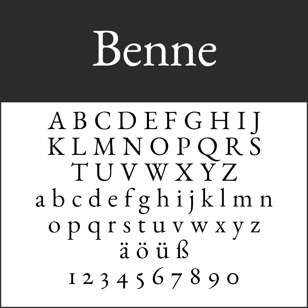 Esempio di tipografia intitolato Benne, che ricorda il font di Harry Potter, con lettere maiuscole dalla A alla Z, lettere minuscole dalla a alla z, oltre ai caratteri speciali ä, ö, ü, ß e numeri dall'1 al 9 e 0 su uno sfondo contrastante.