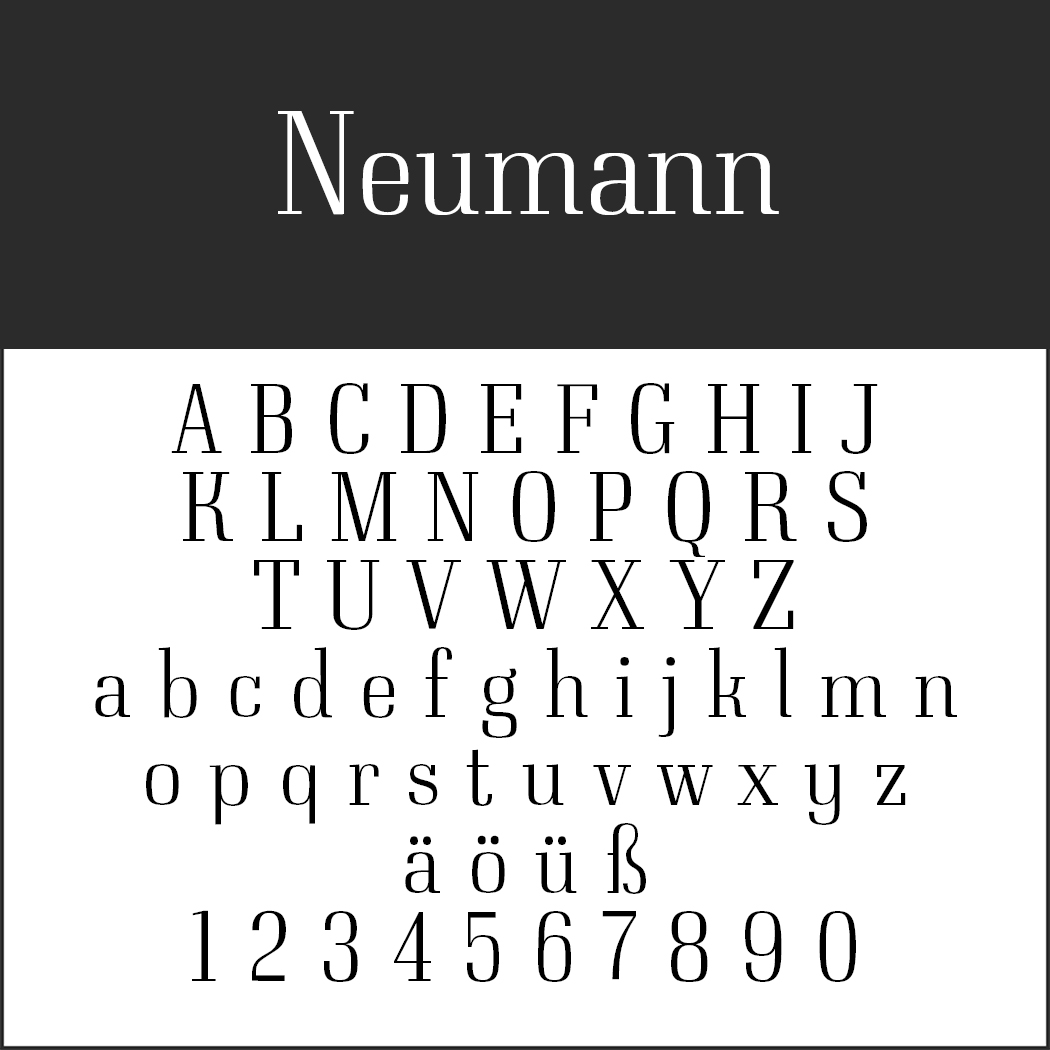 Esempio di font intitolato Neumann che presenta lettere maiuscole e minuscole dalla A alla Z, caratteri speciali ä, ö, ü, ß e numeri da 0 a 9 nel classico stile Serifenschriften su uno sfondo bianco immacolato.